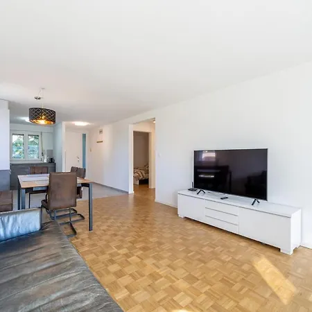 Bright In Thun, 50m To Free Parking Lejlighed *