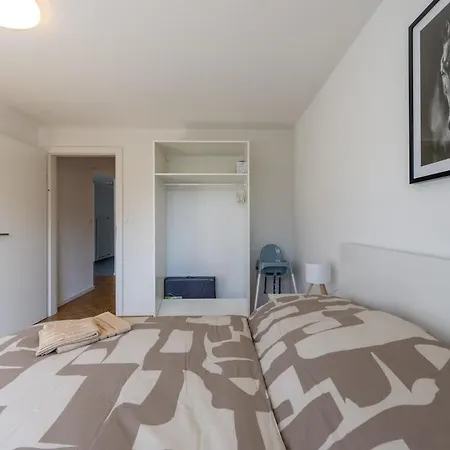 Bright In Thun, 50m To Free Parking