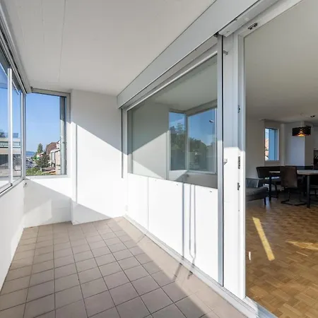 Appartement Bright In Thun, 50m To Free Parking