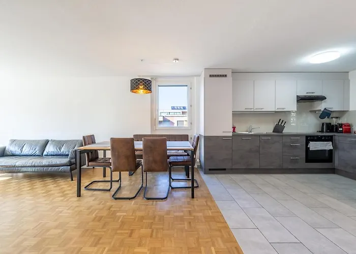 Bright In Thun, 50m To Free Parking Thun