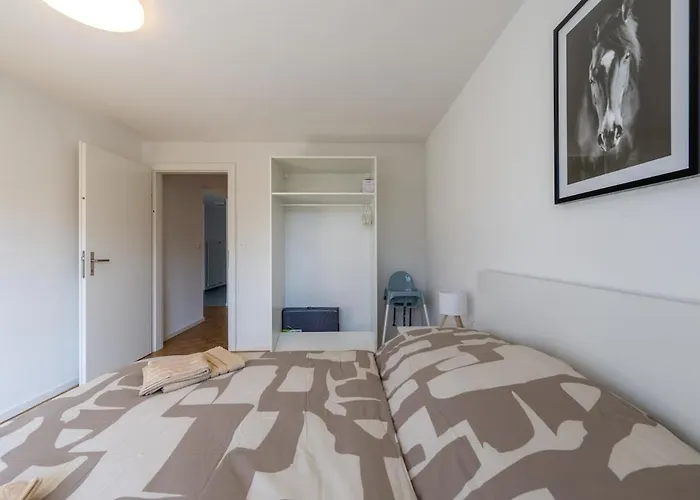 Bright In Thun, 50m To Free Parking